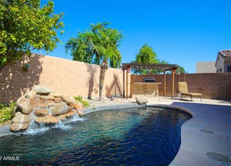 Cottonflower, Goodyear, AZ Homes with Pools | Redfin