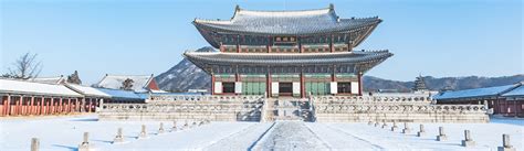 Seoul Travel - 12 Things to Do on a Winter Trip to South Korea