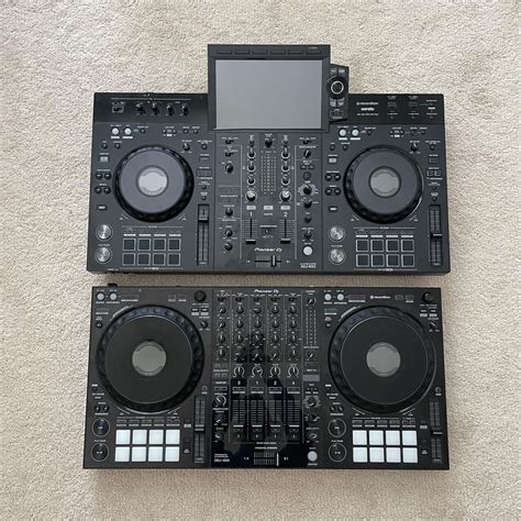 Size comparison - DDJ1000 vs. XDJ-RX3 : r/DJs