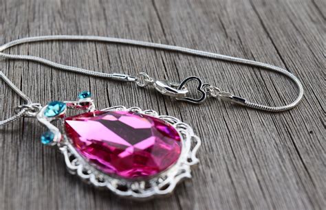 Pink Sofia the First Amulet Necklace, Amulet of Avalor Reproduction ...