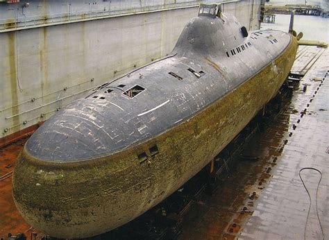 1/400 Alfa-class Soviet nuclear submarine of project 705 model kit ...