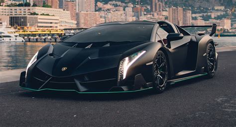 Looking Back At The Lamborghini Veneno