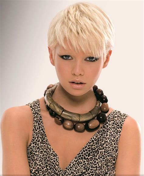 Short Hairstyles In Back Of Head Hairstyles Ideas - Short Hairstyles In ...