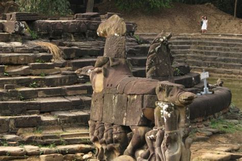 Neak Pean Temple, Cambodia: Photos, Best Things to Do, Top Tours