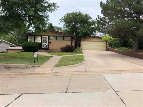 813 S 5th St, Atwood, KS 67730 | Trulia