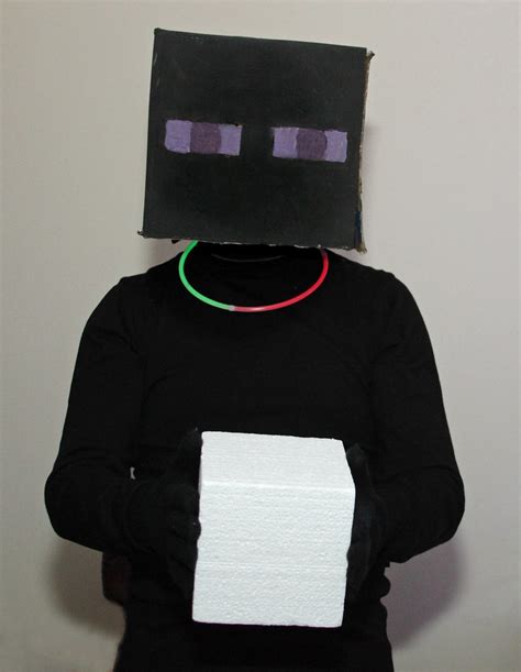 Enderman | Halloween minecraft enderman costume | Robin Wilkie | Flickr