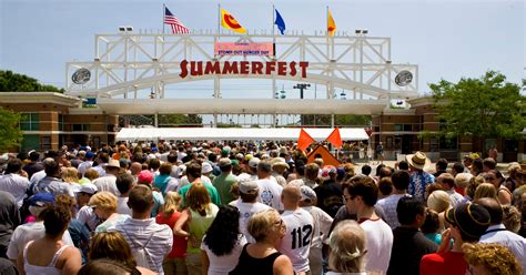 Summerfest: tips on how to not be annoying at the Big Gig