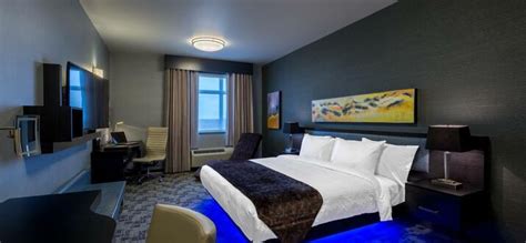 Top 10 Hotels With Airport Shuttle In Calgary, Canada - Updated 2024 ...