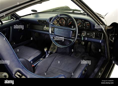 Porsche 964 interior hi-res stock photography and images - Alamy