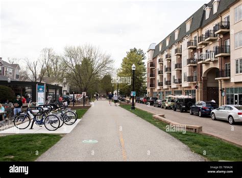 The Monon Trail passes through the Arts and Design District in Carmel ...