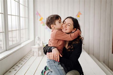 Familias monoparentales, una estructura de hogar que cada día es más ...