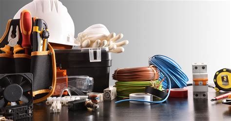 Top 22 Electrical Tools for Your Apprentice Electricians - Inside ...