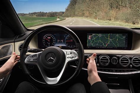 2018 Mercedes-Benz S-Class to arrive with smarter driving assistance system