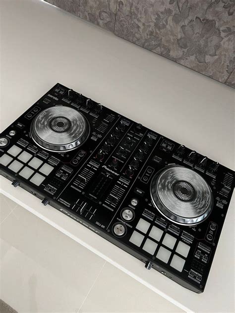 Pioneer ddj-sr serato dj mixer, Audio, Other Audio Equipment on Carousell