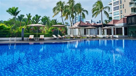 Singapore Hotel with a Pool | Sheraton Towers Singapore