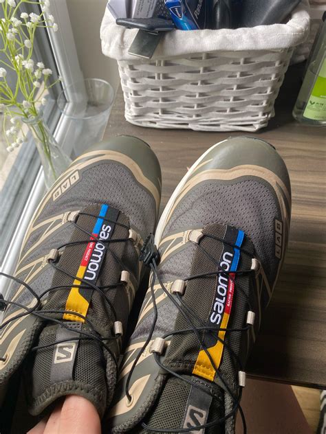 Marks on fabric : r/SalomonShoes