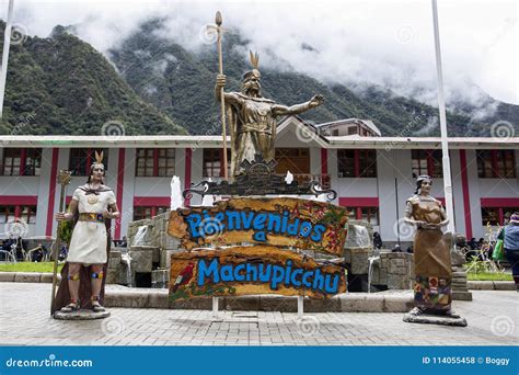 Statue of Pachacuti in Aguas Calientes, Peru Editorial Stock Photo ...