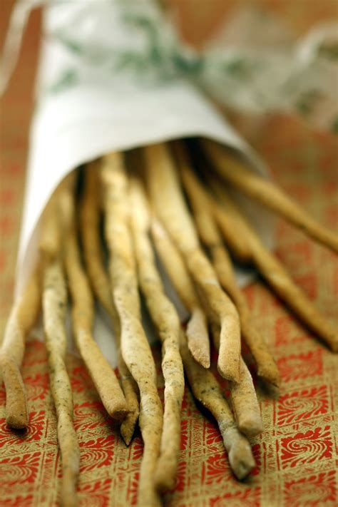 Recipe: Grissini (breadsticks) in 2020 | Breadsticks, Grissini recipe ...