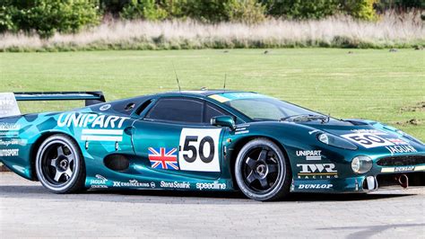 Gorgeous Jaguar XJ220C race car heads to auction