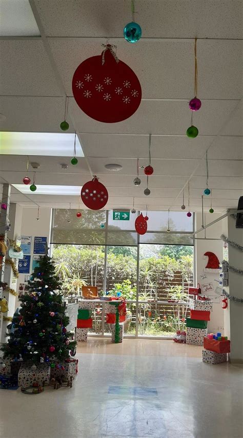 Decorations competition brings Christmas spirit to St Vincent's wards ...