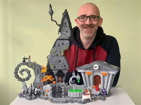 ‘The Nightmare Before Christmas’ Halloween Town LEGO Set Coming Soon ...