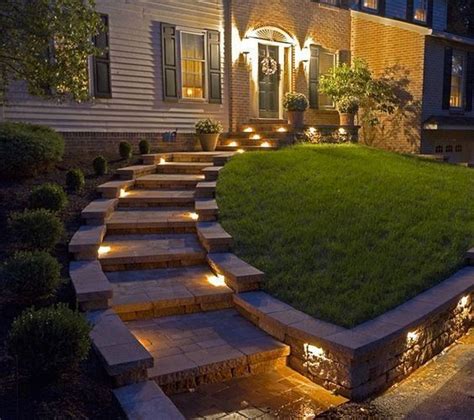 60 Adorable Front Yard Lighting Ideas for Your Summer Night Vibe ...