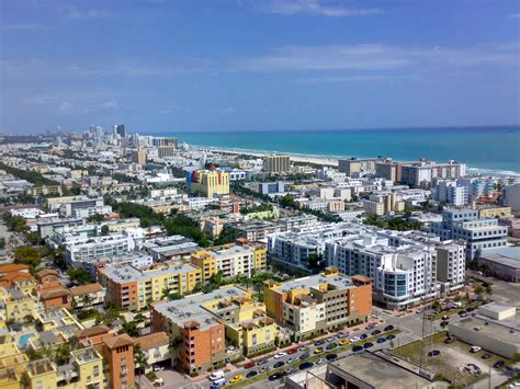 Car Rentals in Miami Beach - Cheap Car Hire in Miami Beach - Find and ...