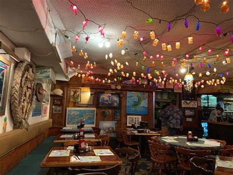 THE FISH HOUSE, Key Largo - Updated 2024 Restaurant Reviews, Menu ...