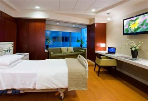 American Hospital, Dubai | Projects and supplies, lighting supplier