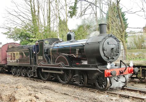 LSWR Drummond T9 "Greyhound" 30120 of 1899 leaves Market B… | Flickr