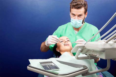 Tooth extraction aftercare: A how-to guide - DENTAL NOW 14