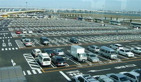 Here's how QRs are Digitizing US Airport Parking Lots - Get My Parking