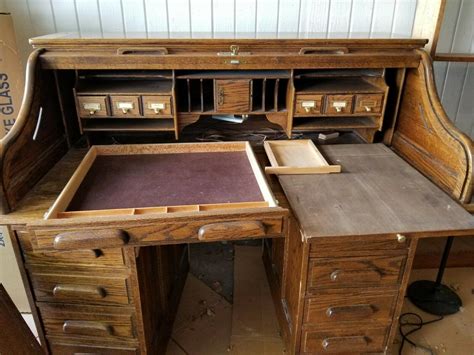 Antique Solid Oak Roll Top Desk. Oak Crest Manufacturing. | #2108886672