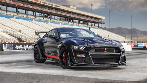 El Ford Mustang de producción más salvaje de la historia es tan brutal ...