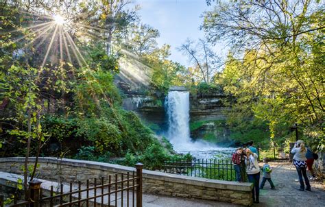 Minnehaha Falls and Glen Restoration - Minnehaha Creek Watershed ...