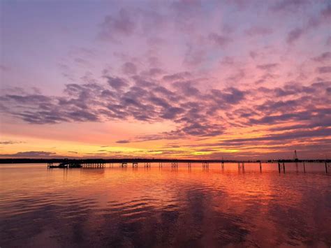 Hythe Ferry & Pier | Hythe and Dibden Parish Council