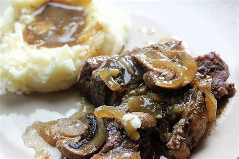 Slow Cooker Chuck Steak with Mushrooms and Onion For Two - Cully's ...