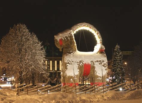 Gävle Goat: The Christmas Goat That Vandals Can’t Keep Their Hands Off ...