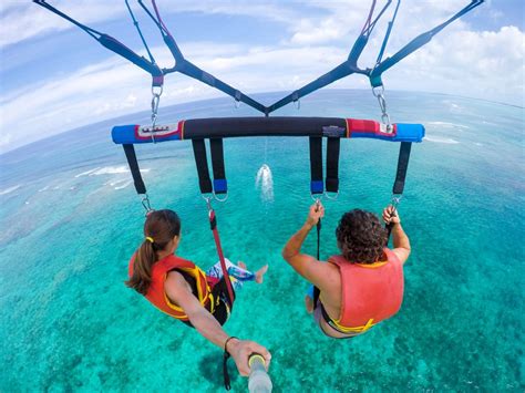 Why Parasailing in Turks and Caicos is the best fun activity ...