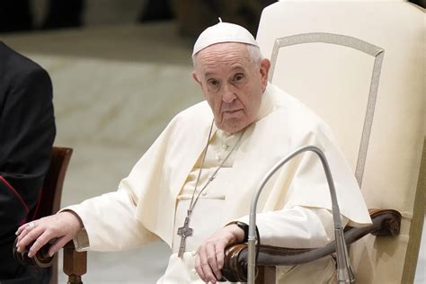 Pope on health: thanks to surgery I can eat whatever I want | AP News