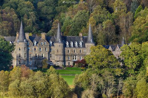 Tigh Mor Hotel on the banks of Loch Achray, Trossachs Loch Lomond ...