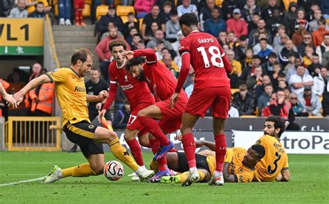 'Fabulous': Pundit seriously impressed with Liverpool player v Wolves today