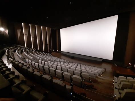 Ayala Malls Manila Bay unveils a 427-seater cinema - Out of Town Blog