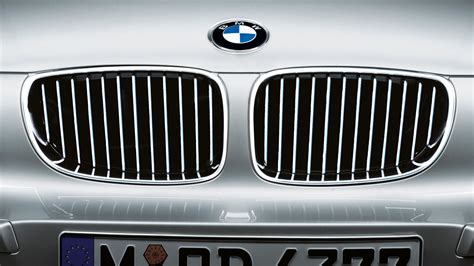 BMW front grille in chrome