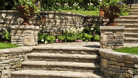 What are the Different Types of Natural Stone Retaining Walls?