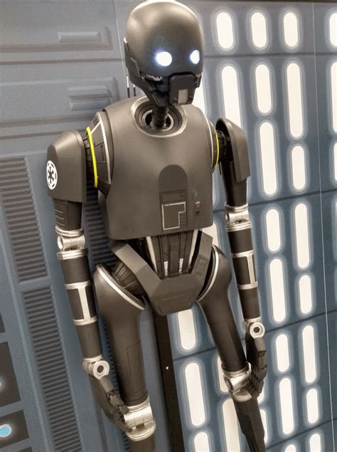 3D Printed Lifesize K-2SO Star Wars Droid | Star wars droids, Star wars ...