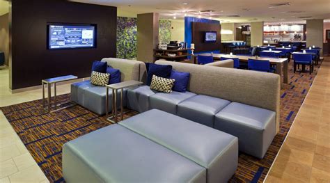 4 Best Hotels in Louisville, Colorado