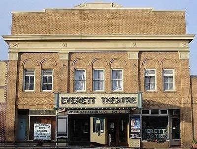 Take A Tour Of The Historic Everett Theatre - Not Just Seattle