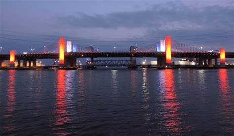 Pearl Harbor Memorial Bridge To Shine with Red Lights to Honor CT ...