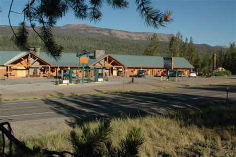 Lava Mountain Lodge in Dubois, WY | Expedia